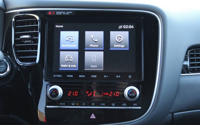 Mitsubishi Touch Screen Repair Service in Atlanta. Call today for an appointment. Call 678-907-8953